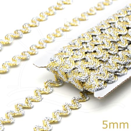 025799_000000_1 025799_000000_1