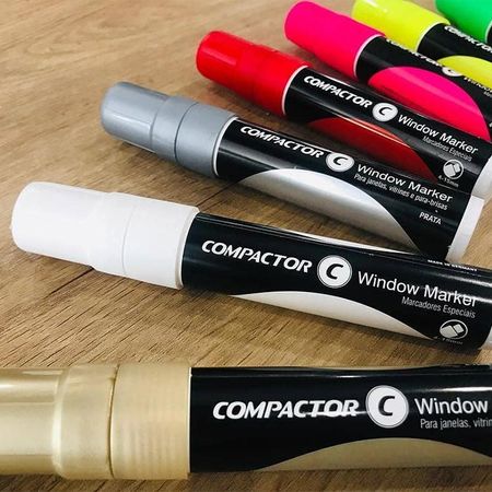 037273_000000_1 037273_000000_1