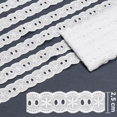 BORDADO INGLÊS PA010 001 BRANCO - 2,5CM 100% ALGODÃO BORDADO INGLÊS PA010 001 BRANCO - 2,5CM 100% ALGODÃO