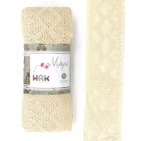 046698_000000_1 046698_000000_1