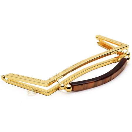 057130_000000_1 057130_000000_1