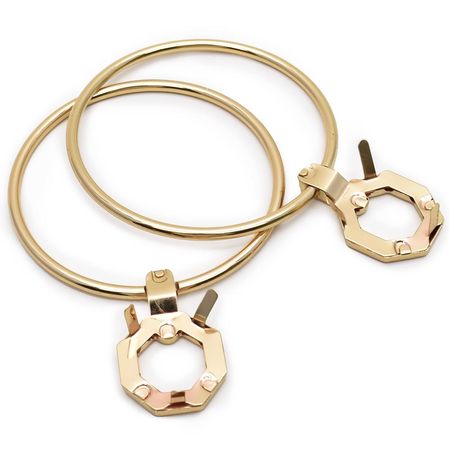 057876_000000_1 057876_000000_1